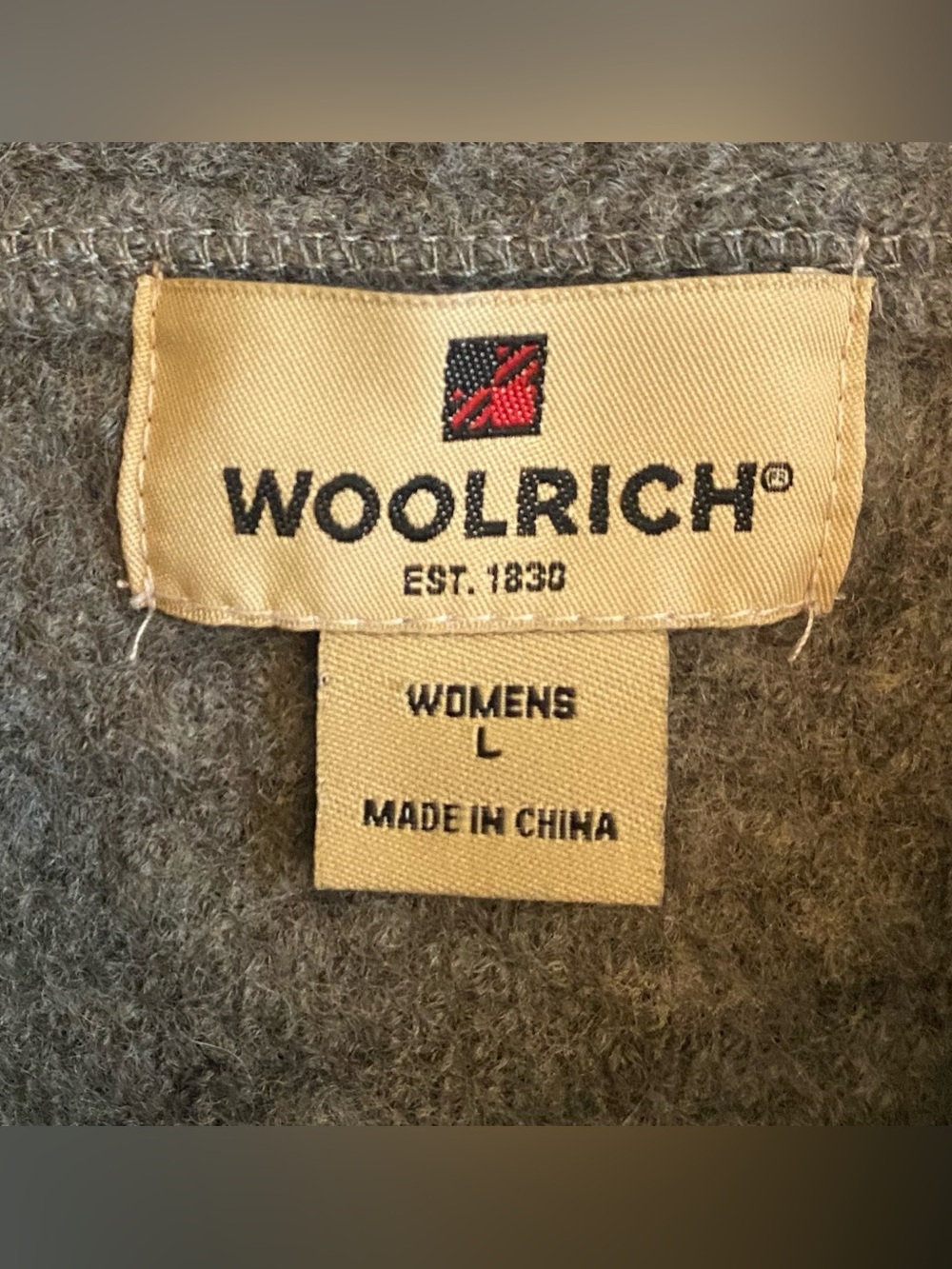 Woolrich 100% wool full zip sweater vest. - Picture 2 of 4